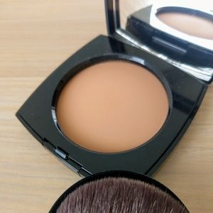 Chanel Les Beige Healthy Glow Sheer Powder